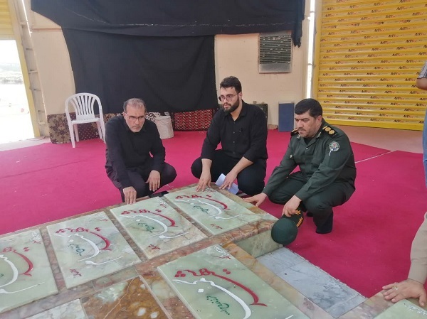 بازدید مدیرکل حفظ آثار دفاع مقدس و مقاومت قم از یادمان شهدای گمنام خضر نبی(ع) + تصاویر