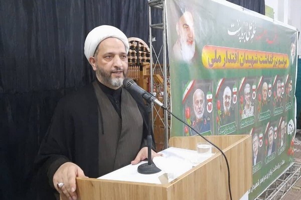 شهدای اقتدار؛ اسوه ایثار و عزت ملی کشور بودند