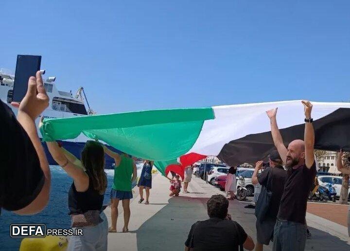 مردم یونان مانع از ورود گردشگران اسرائیلی به سواحل یونان شدند