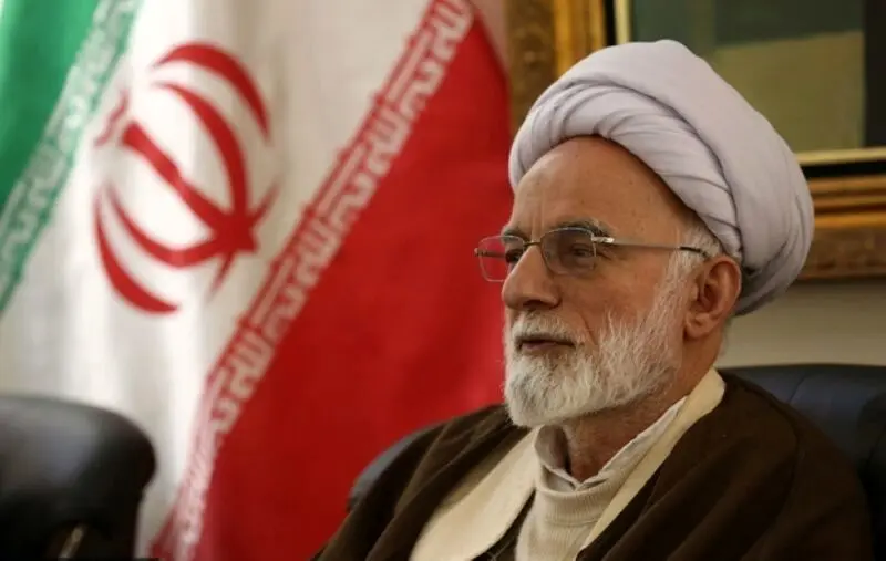 آیت‌الله دری نجف‌آبادی: شهدای اقتدار، نماد وفاداری به انقلاب