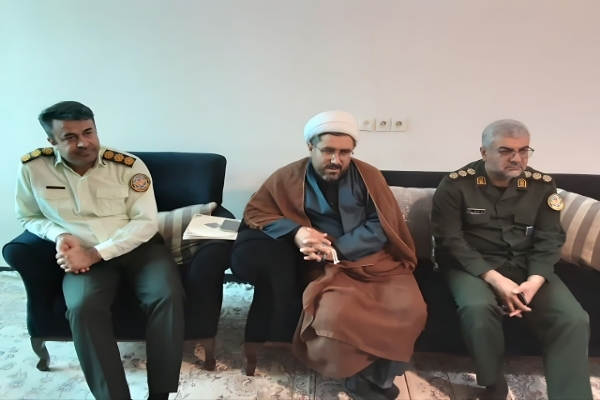 دیدار مدیرکل حفظ آثار دفاع مقدس و مقاومت کهگیلویه و بویراحمد با پیشکسوت دفاع مقدس