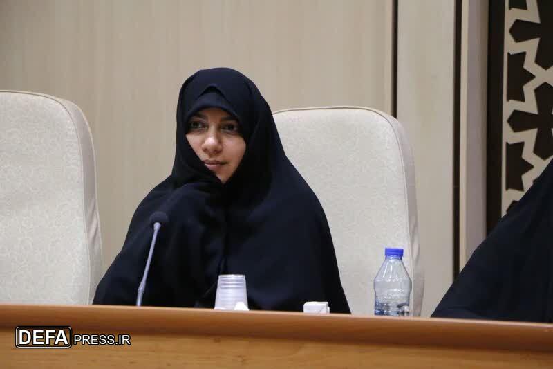 آغاز فعالیت مرکز تماس و راهنمای زائر قرارگاه مردمی اربعین استان قم