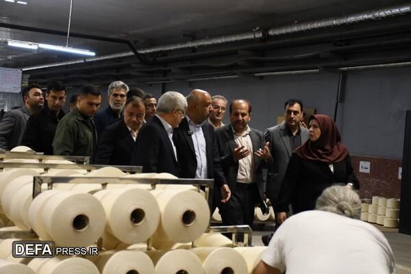 وزیر کار از کارخانه ماهوت شمال بازدید کرد