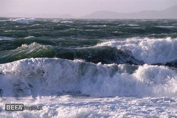 سواحل و فراساحل استان بوشهر مواج است