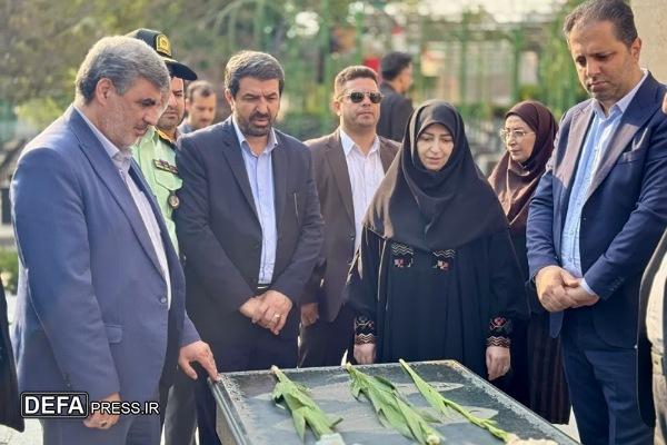 ادای احترام معاون رئیس جمهور به شهدای استان همدان + تصاویر