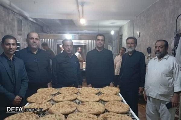 اصناف مشهد خادمان بی‌مزد و منت در روز‌های پایانی صفر 