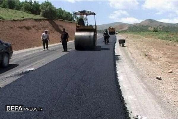 اجرای ۲۱ کیلومتر آسفالت و روکش راه‌های روستایی گناباد با اعتبار ۳۷ میلیارد تومان