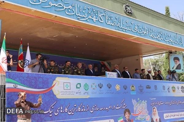 ارسال300میارد تومان تجهیزات آموزشی به مدارس نوساز فارس با همکاری ارتش استان