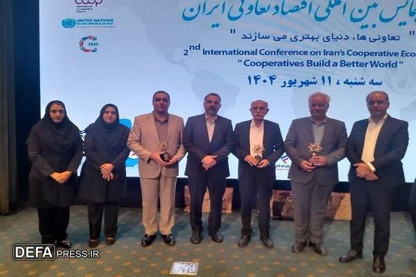 تعاونی هایزدی در جشنواره ملی تعاونی‌های برتر کشور تجلیل شدند