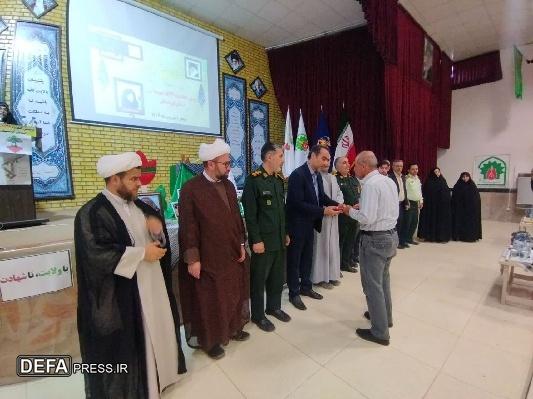 کانون انسان‌ساز «خانواده» مورد هدف دشمن قرار گرفته است