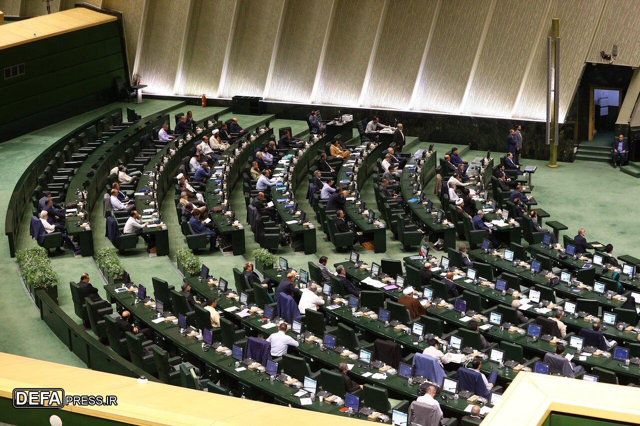 تذکر ۶۰ نماینده مجلس به عراقچی درباره ضرورت خروج ایران از NPT