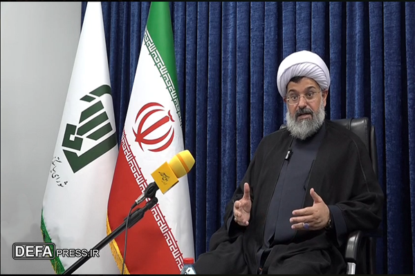 «خالو حسین دشتی» همچون کوهی استوار در کنار «رئیسعلی» ایستاد