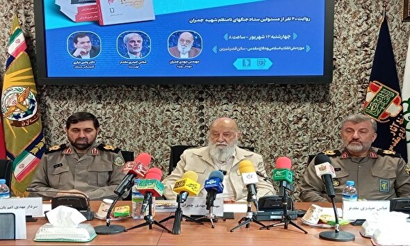فیلم/ آیین رونمایی از کتاب «بچه‌های نامنظمِ منظم»
