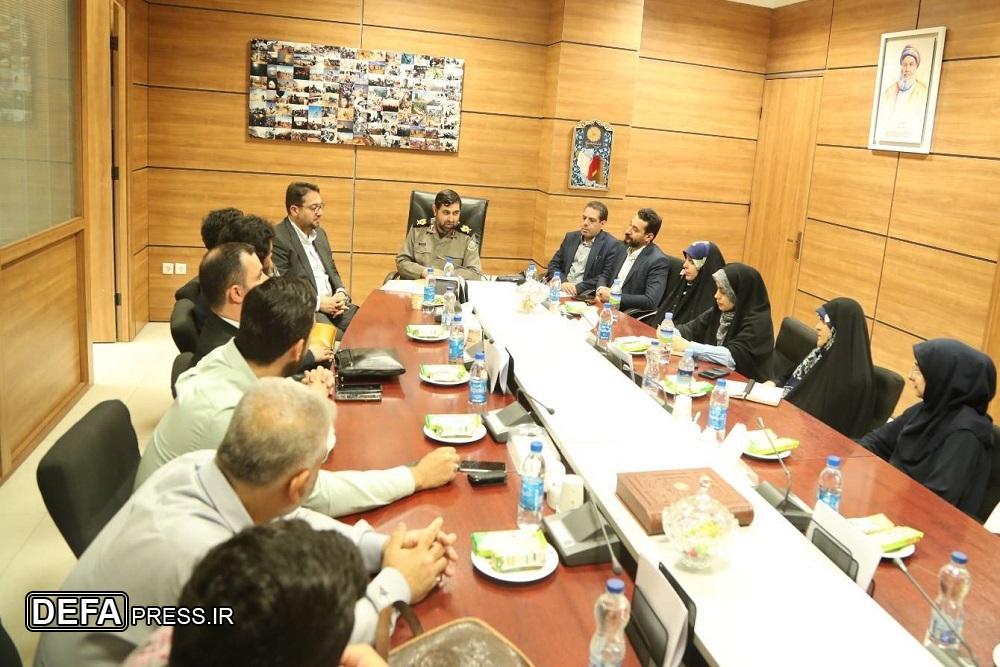 بازدید رئیس امور توافق‌های بین‌المللی معاونت حقوقی ریاست‌جمهوری از موزه ملی انقلاب اسلامی و دفاع مقدس