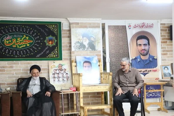 شهادت ضامن عزت و استقلال امت اسلامی است
