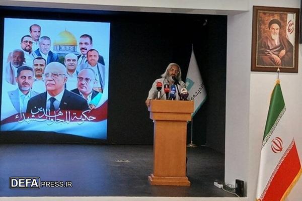 جلیلی: باید خاکریز‌های پدافندی و آفندی خود را در جبهه جنگ نرم فعال کنیم