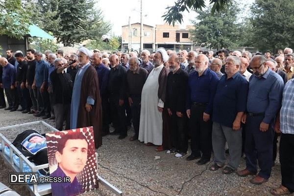 تشییع پیکر مادر شهید «آقاجانی» در قائمشهر+ تصاویر