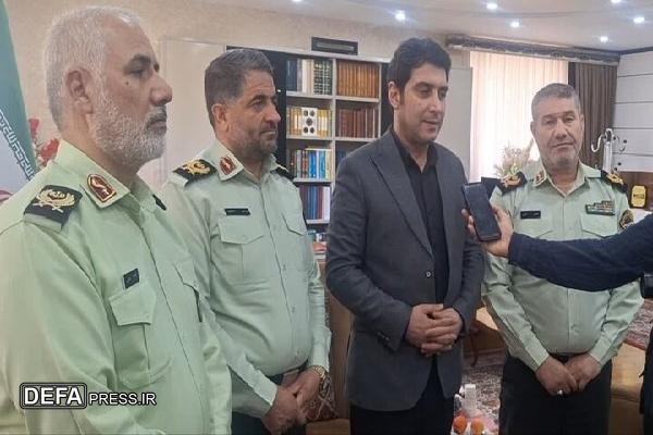 استاندار کردستان با فرمانده‌هان انتظامی کردستان و کرمانشاه دیدار کرد