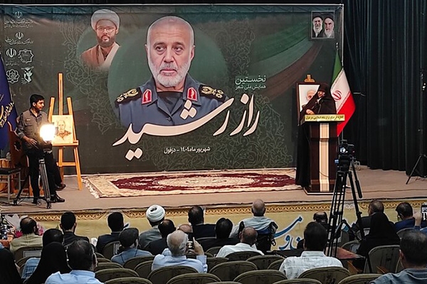 سردار رشید یک فرهنگی نظامی بود