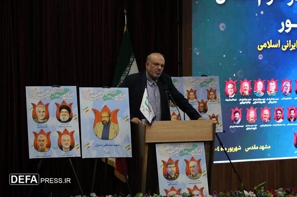 ذهن معلمان باید از دغدغه مالی آزاد باشد
