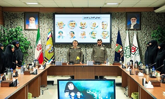 فیلم/ نشست جمعیت بانوان ایثارگر نسل انقلاب «جانا، جانِ ایران» برگزار شد