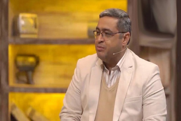 زندگی واقعی را با فضای مجازی مقایسه نکنید