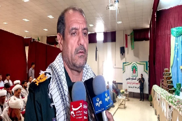 تا زمانی که روحانیت پشتیبان کشور است دشمن قادر به معنویت‌زدایی از جامعه نخواهد بود