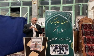 درمنان: اعتماد بین مردم و مسئولین از ارکان اصلی پایداری و موفقیت هر جامعه است