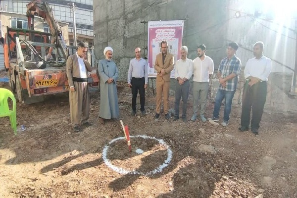 به مناسبت هفته وقف پروژه ساختمان پزشکان موقوفه مریوان کلنگ زنی شد