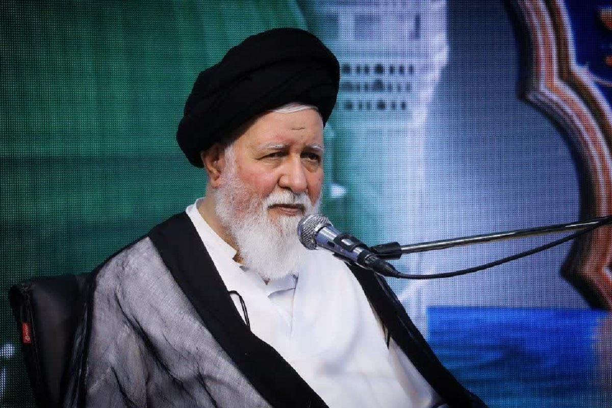 تقارن ولادت پیامبر (ص) و امام صادق (ع) پیام‌آور تغییرات اساسی در تاریخ/ تبعیت از مکتب امام صادق (ع)، کلید فهم قرآن و دستیابی به سعادت دنیوی و اخروی است