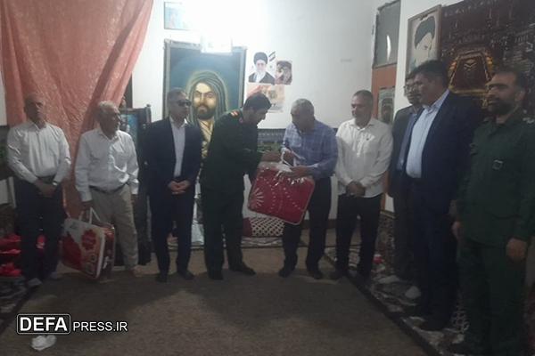 دیدار با خانواده شهدا در بخش مشراگه رامشیر