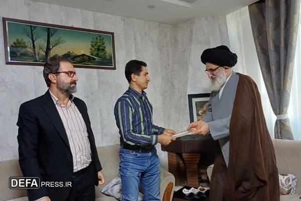 دیدار نماینده ولی‌فقیه در البرز با خانواده‌های شهدا و ایثارگران اهل سنت