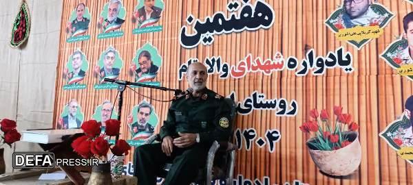 سردار سنایی‌راد: شهدا نماد قدرت معنوی جهاد مقدس بودند/ سوخت موتور موشک‌های ما اتحاد مردم بود