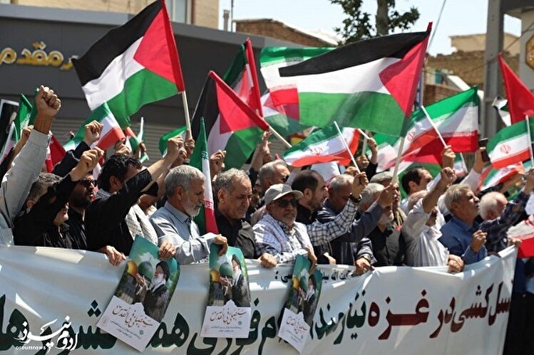 برگزاری راهپیمایی جمعه‌های خشم و نصر در سراسر آذربایجان غربی