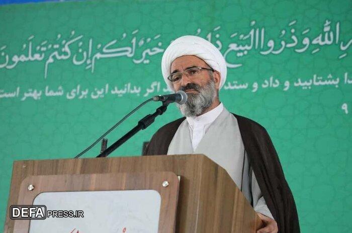 امام جمعه سمنان: حمایت از دولت سد محکمی برابر توطئه‌های دشمن است