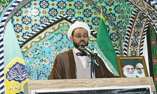 حجت الاسلام امرایی: ترویج فساد، دودش به چشم همه خواهد رفت