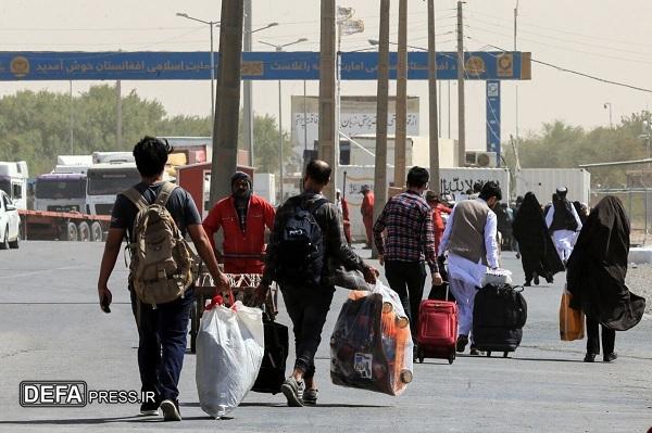 سه هزار تبعه افغانستانی غیرمجاز روزانه از دوغارون بازگشت داده می‌شوند