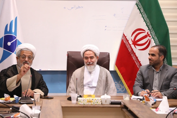 حضور فعال اساتید معارف اسلامی، خنثی‌کننده جنگ شناختی دشمن است