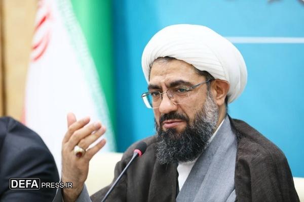 نگاه تربیتی باید محور اصلی آموزش و پرورش باشد