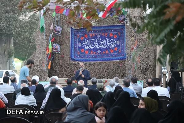 یادواره شهدای «آبروی محله» با گرامیداشت شهیدان عموزاده در ماهدشت برگزار شد