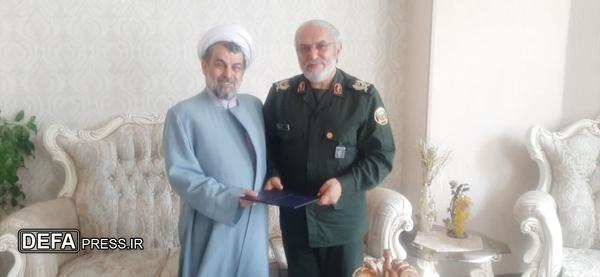 دیدار سردار ادیبی با دو روحانی پیشکسوت دفاع مقدس در آستانه هفته دفاع مقدس