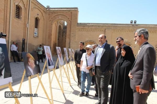 نمایشگاه بین‌المللی «بزرگان کاریکاتوریست چهره جهان» در خرم‌آباد برپا شد + عکس