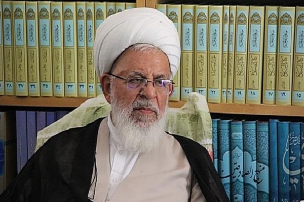 نسل امروز باید صحنه‌های نبرد و معنویت شهدا را ببیند