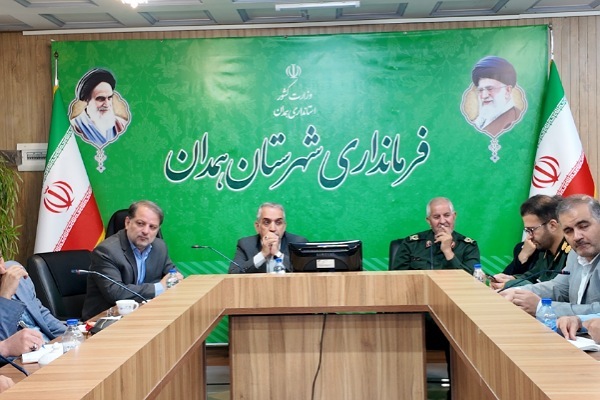 برگزاری برنامه‌های هفته دفاع مقدس یک تعهد ملی است