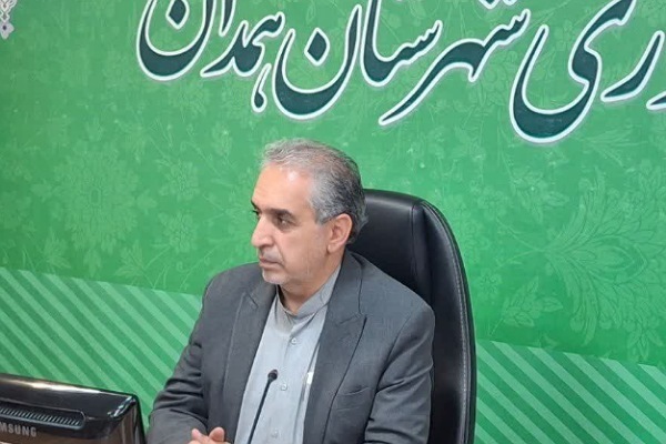 نواختن زنگ مقاومت همزمان با آغاز سال تحصیلی در مدارس همدان