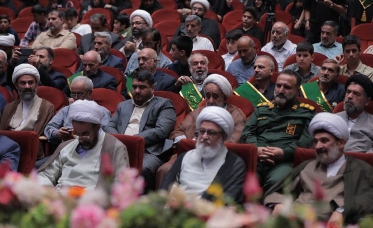 وقف‌یاوران قم تجلیل شدند