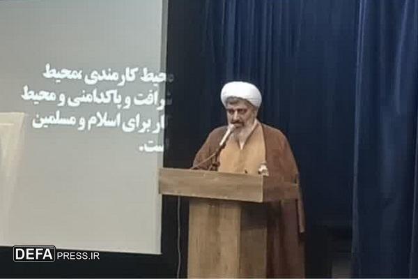 مدیران خدمت صادقانه به مردم را سرلوحه کار خود قرار دهند