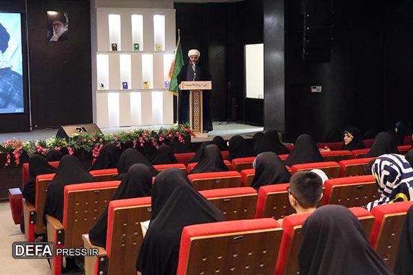 جهاد تبیین و روایتگری بانوان‌، سرنوشت جنگ را تغییر می‌دهد