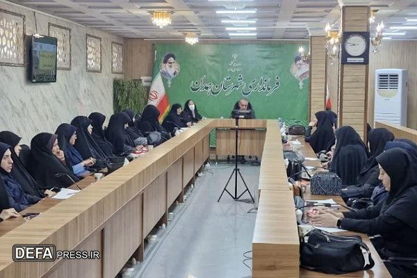 بانوان نقش محوری در جامعه اسلامی دارند
