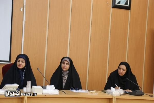 زنان در دوران دفاع مقدس نقش بی بدیلی در مدیریت خانواده و تربیت رزمندگان داشتند